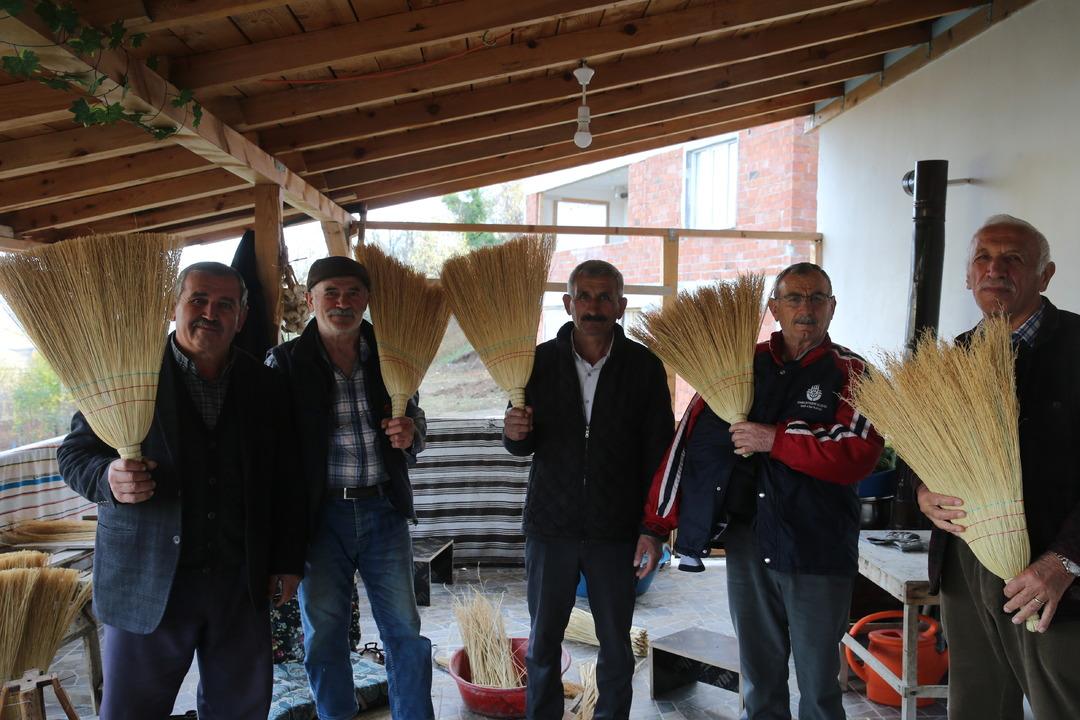 100 haneli köyde 72 yıldır bu iş yapılıyor! Haftada 1000 tane üretiyorlar 1