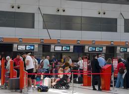 Bakan Uraloğlu açıkladı: 'Her gün 9 stadyum dolusu insan havayoluyla seyahat etti'