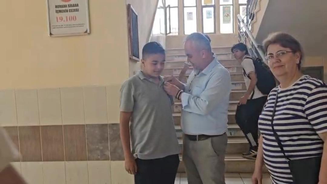 Herkes görmezden geldi: En sonunda çeyrek altını kazandı!  1