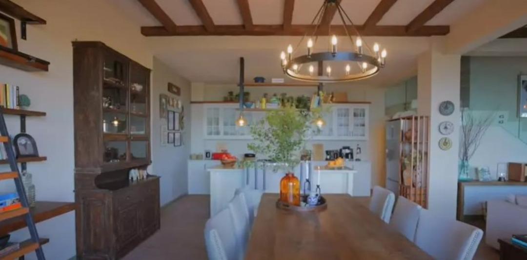 Ceyda Düvenci köye taş ev yaptırdı! Her detayı hayran bıraktı 4