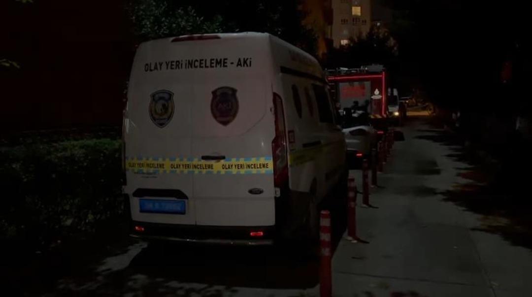 Beylikdüzü nde vahşet! Elleri koli bandıyla bağlanmış şekilde asılı halde bulundu: Korkunç detayı polis fark etti 1