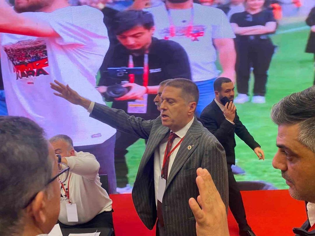 Gençlerbirliği’nde yeni başkan Arda Çakmak oldu 1