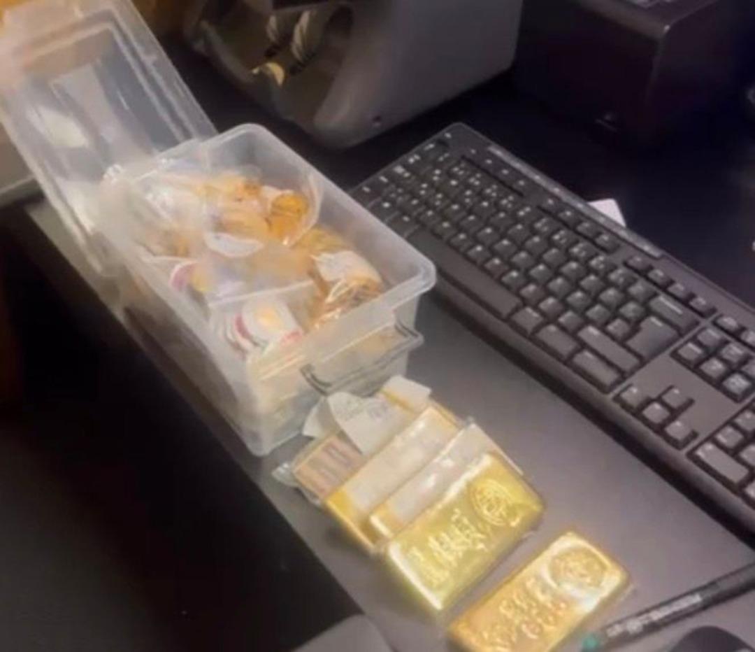 Büyükçekmece Adliyesi nden çalınmıştı! Türkiye nin konuştuğu altınların fotoğrafı ortaya çıktı 2