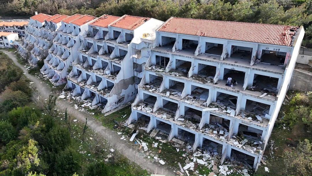 186 odalı... Beykoz da milyon dolarlık otel tinercilerin meskeni oldu! 2