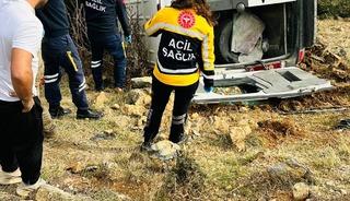 Gaziantep'te tarım işçilerini taşıyan minibüs kaza yaptı