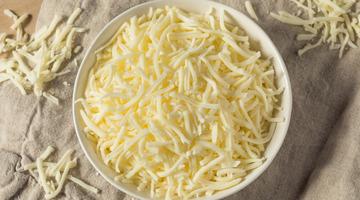 Market raflarında metal riski: 1 milyondan fazla peynir toplatılıyor!