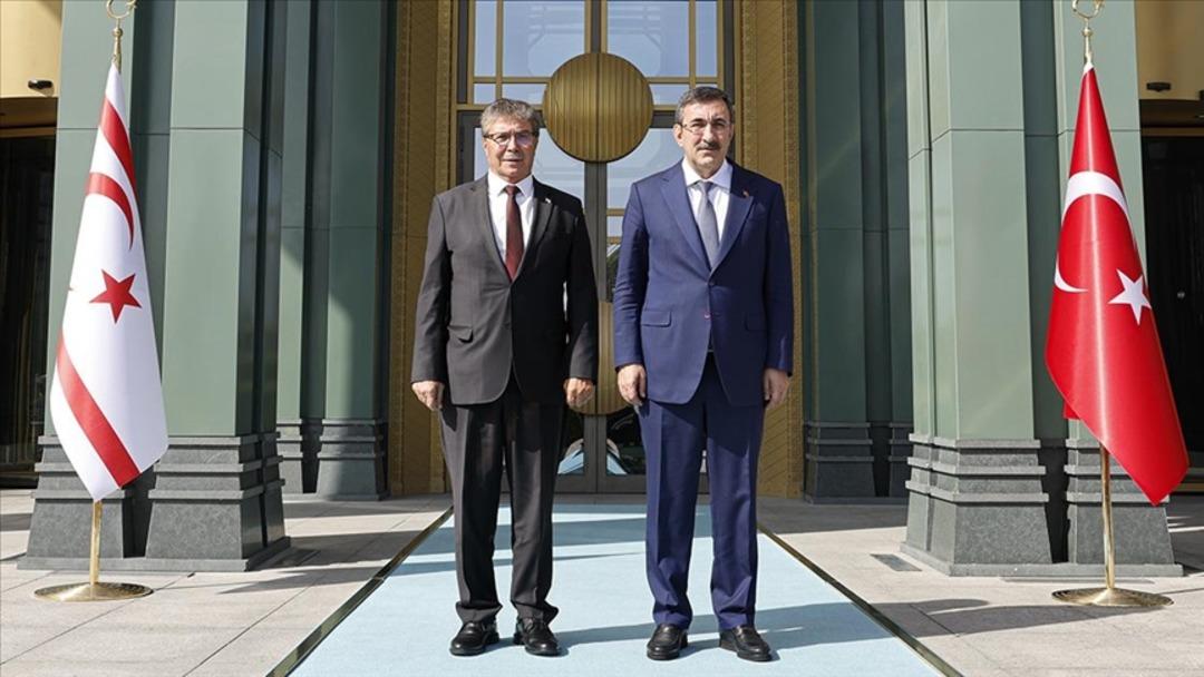 Cumhurbaşkanı Yardımcısı Yılmaz, KKTC Başbakanı Üstel ile görüştü 2