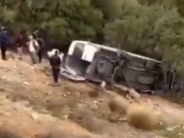 Gaziantep'te tarım işçilerini taşıyan minibüs şarampole uçtu: 1 ölü, 3 ağır yaralı