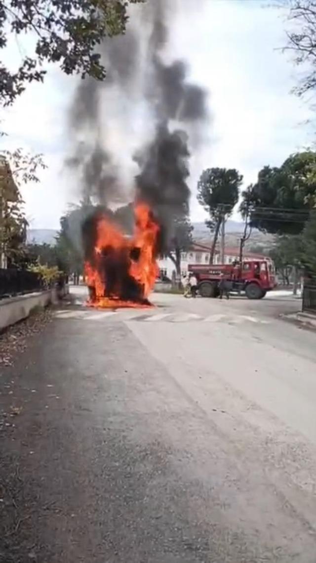 Hafriyat kamyonu küle döndü 2