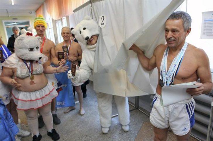 Rusya'daki 'sonucu belli' seçimlerden çok ilginç kareler  G3