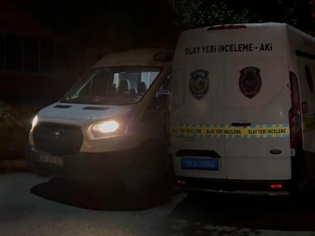 Beylikdüzü'nde vahşet! Elleri koli bandıyla bağlanmış şekilde asılı halde bulundu: Korkunç detayı polis fark etti