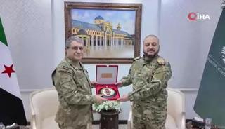 Bayraktaroğlu, Suriyeli mevkidaşı ve Savunma Bakanı'yla görüştü
