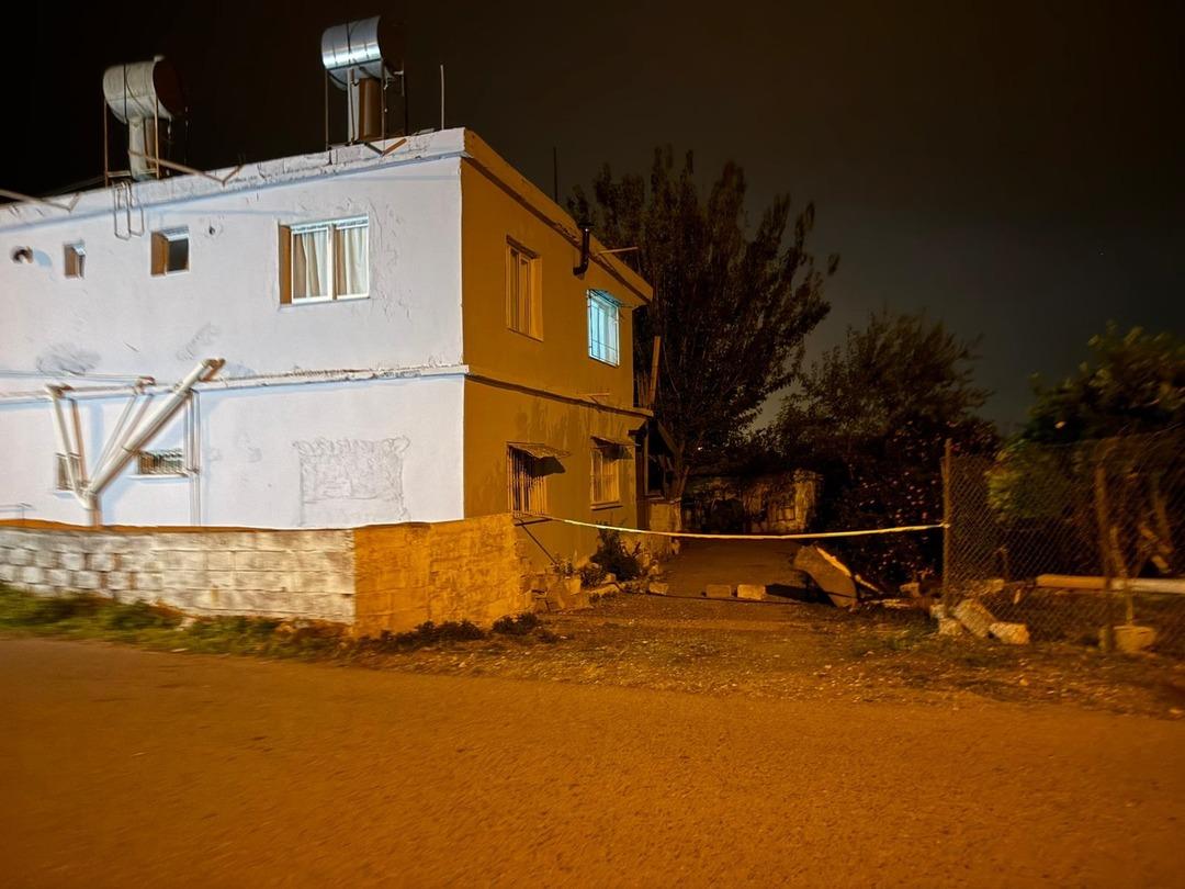 Hatay da vahşet! Eşini baltayla öldürüp banyoya gömdü 2