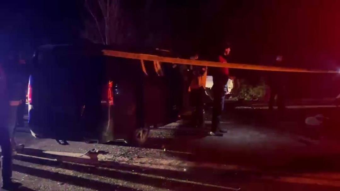 Sakarya da panelvan ile kamyonet çapıştı: 1 ölü, 3 yaralı 2