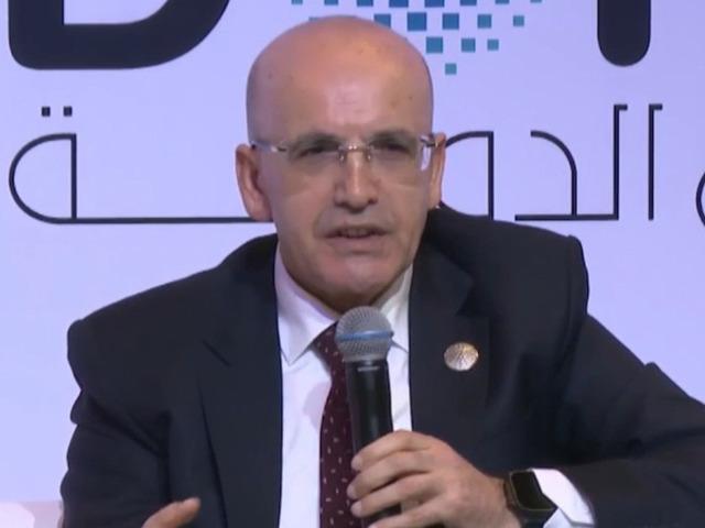 Bakan Şimşek 2026'yı işaret etti! "Bu konuda &ccedil;ok iyimserim"