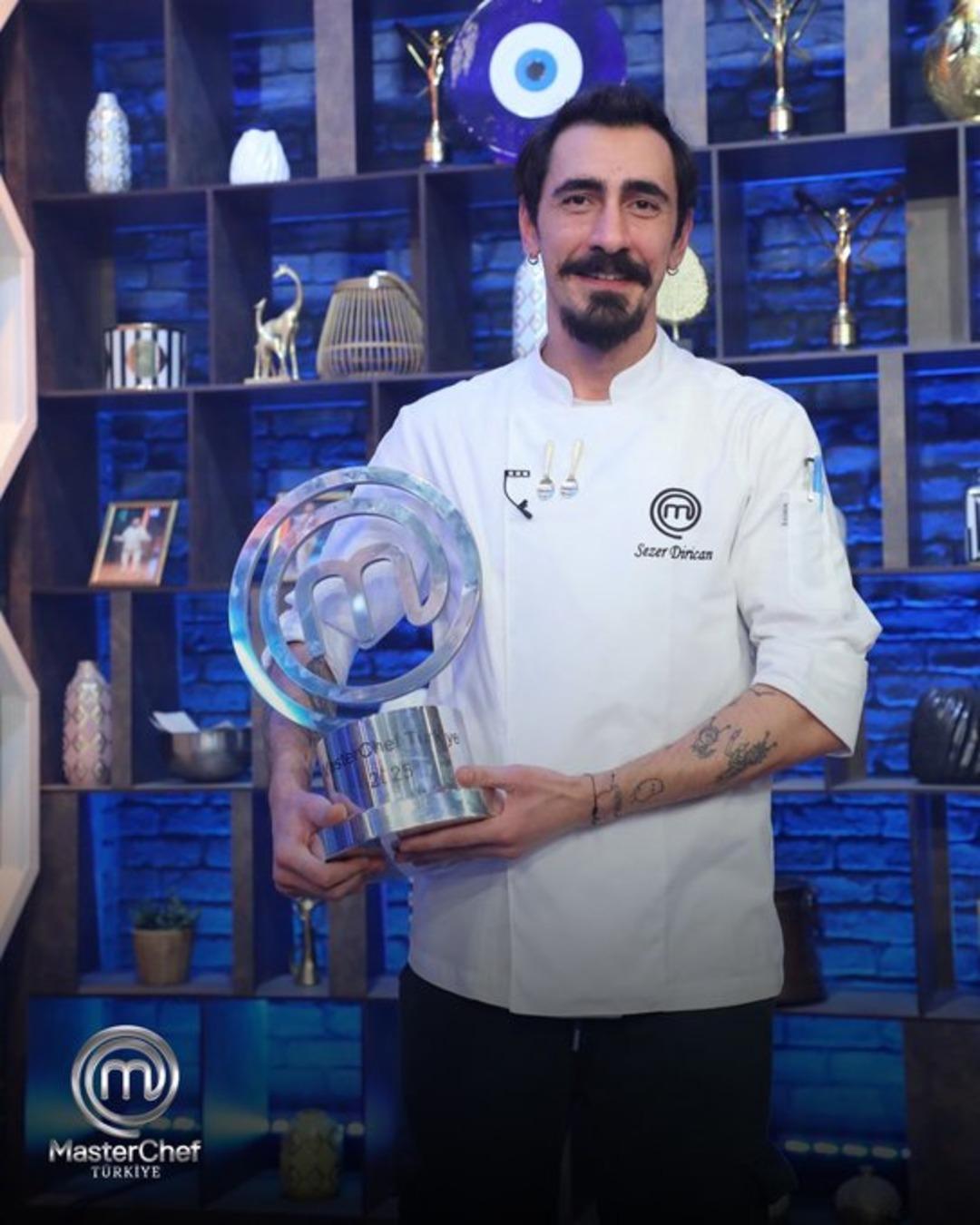 MasterChef te şampiyon kim oldu? MasterChef şampiyonu: Sezer Dirican (Sezer Dirican kimdir?) 4