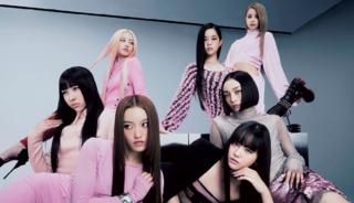 Cinsel kimliğini açıkladı! Göğüslerini aldırıp paylaştı