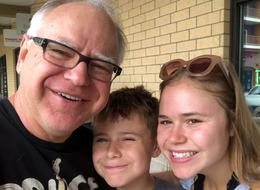 Trump'ın sözlerine kayıtsız kalamadı! Valinin kızından hakaret