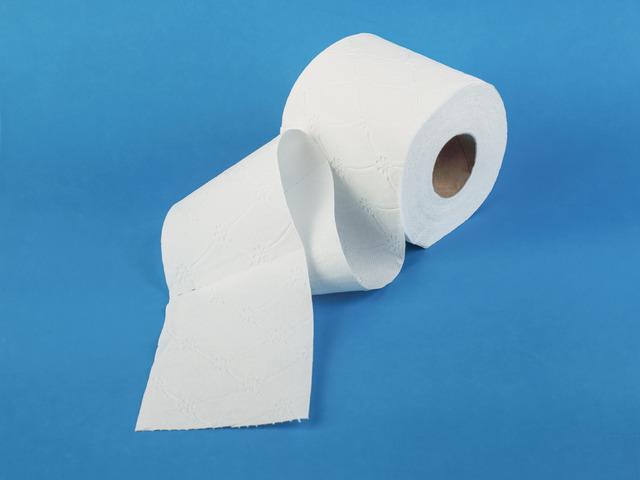 Kamyoncuların ön cama tuvalet kağıdı koymasının ilginç sebebi