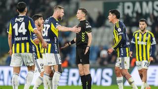 Başakşehir beraberliği sonrası usta isimlerden Fenerbahçe'ye eleştiri: Şampiyonluk havası yok!