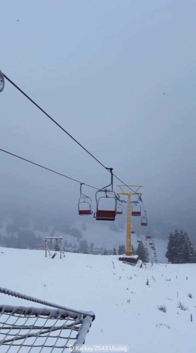 Uludağ da kar yağışı etkili oldu 5