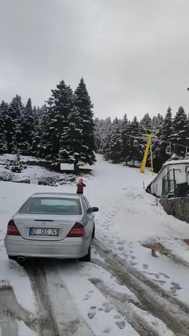 Uludağ da kar yağışı etkili oldu 3