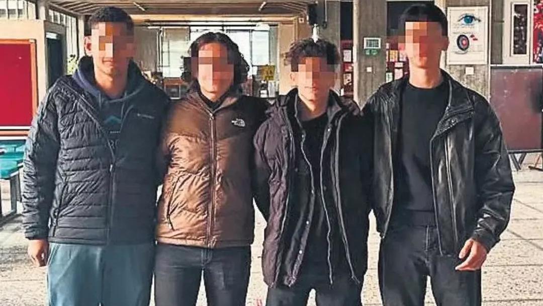 Bunlar nasıl öğrenci! İstanbul Erkek Lisesi ndeki 507 maddelik liste tüyler ürpertti 1