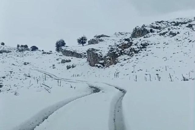 Mersin’in yüksek kesimlerinde kar yağışı etkili oldu 1