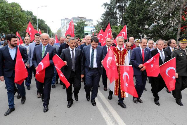 OMÜ'den 'Şehitlere saygı yürüyüşü'