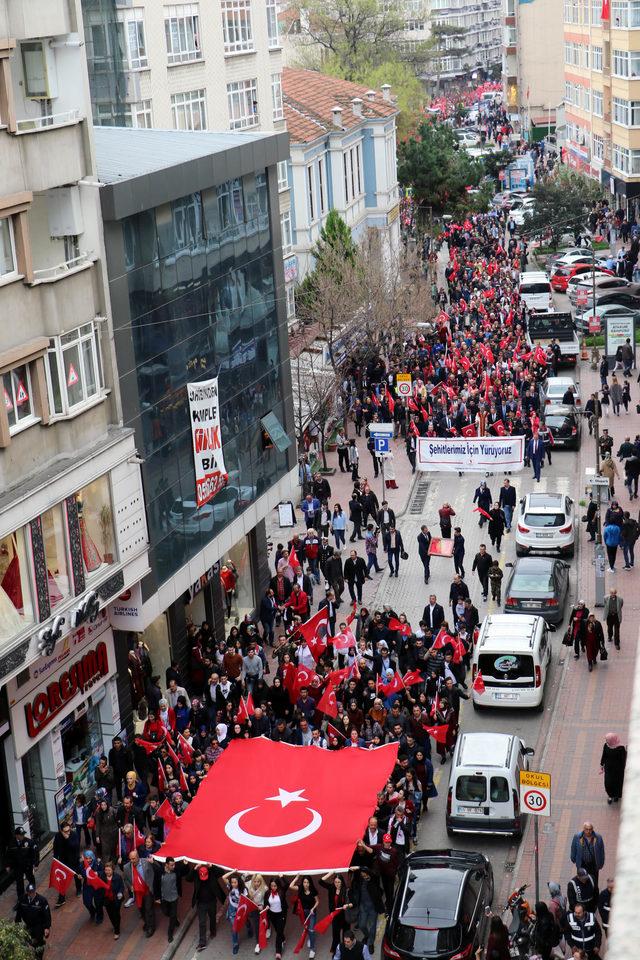 OMÜ'den 'Şehitlere saygı yürüyüşü'