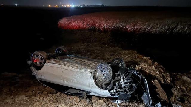 Mardin’de tır otomobille çarpıştı: 2 yaralı