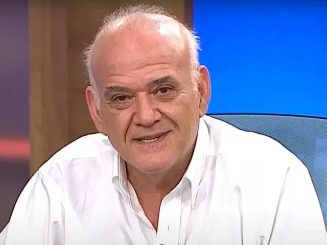 Gözaltında bulunan Ahmet Çakar hastaneye kaldırıldı!