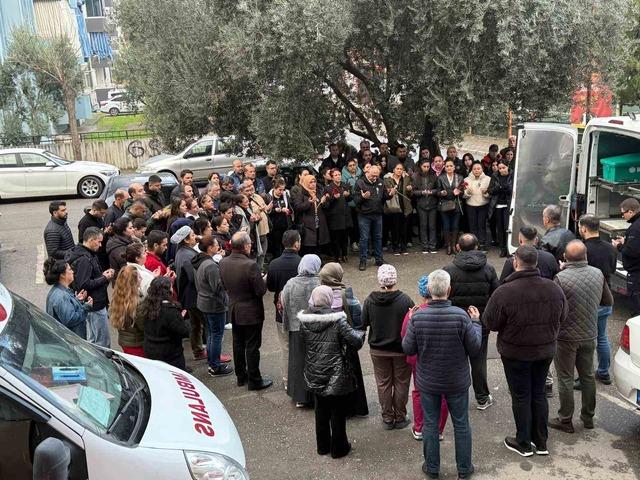 Ameliyat yaptığı sırada kalp krizi geçiren doktor hayatını kaybetti 3