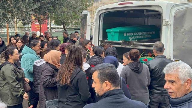 Ameliyat yaptığı sırada kalp krizi geçiren doktor hayatını kaybetti 2