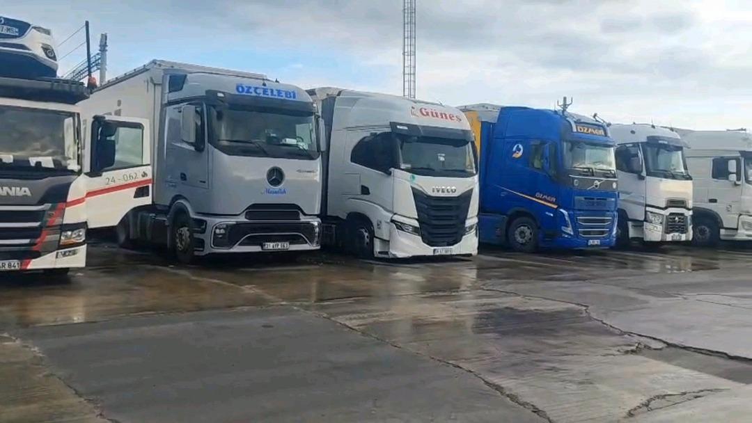 Çiftçi grevi krizi büyüdü! Tır geçişleri durduruldu, tarih verildi 1