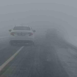 Kars’ta yoğun sis: Uçak seferleri iptal edildi