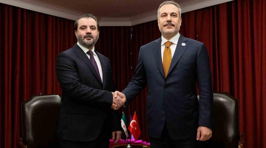 Bakan Fidan'dan dikkat &ccedil;eken Suriye teması