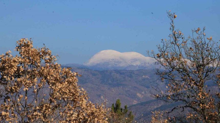 &Ccedil;ankırı&rsquo;da sonbahar ve kış aynı karede