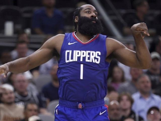 James Harden NBA tarihine geçti
