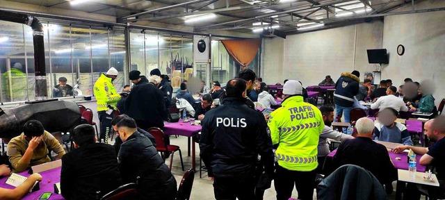 Osmancık’ta 26 sürücüye 185 bin 442 TL ceza 3