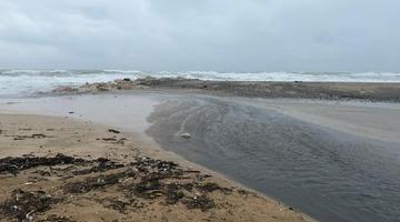 İSKİ’nin Karaburun Tesisi'nde tepki çeken görüntü: 'Atık su denize boşaltılıyor'