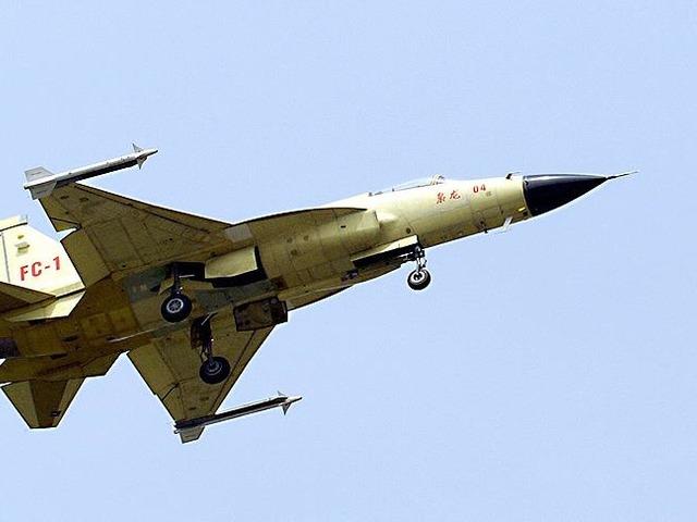 Çin, savaş uçaklarının Japon F-15'lerine radar kilidi attığı iddiasını reddetti