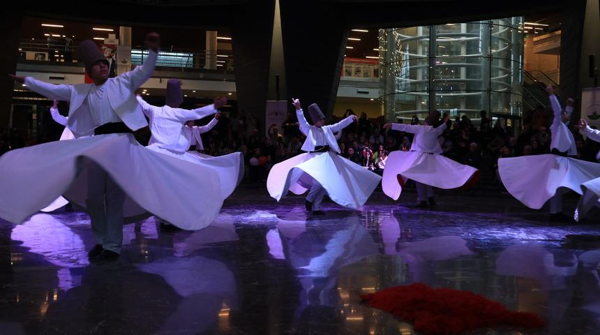 Bursa'da Mevlana'nın 752. vuslat yıl dönümü programı düzenlendi