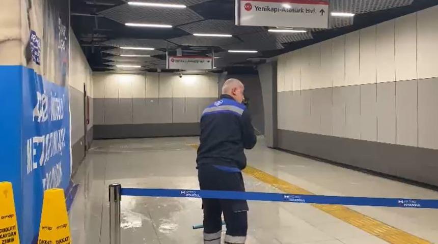 Sağanak yağış İBB&rsquo;ye bağlı metroda su baskınına neden oldu
