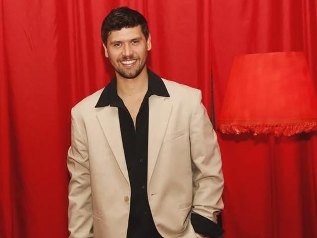 Ünlü oyuncu evleniyor! Survivor'a gitmeden önce nişanlandı 