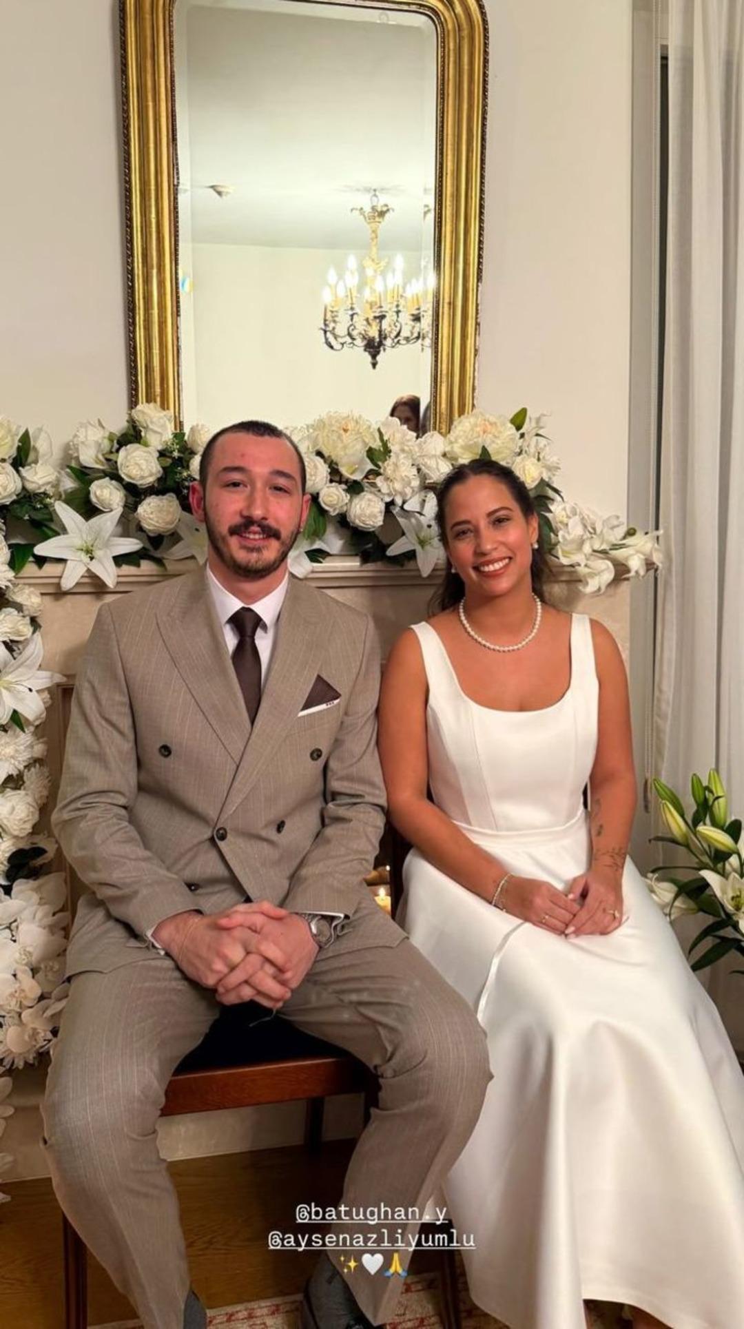 Nilüfer’in sır gibi sakladığı kızı Ayşe Nazlı evleniyor! Nişandan ilk kareler ortaya çıktı 1