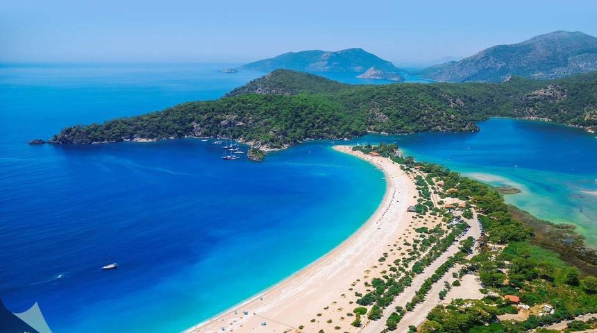 T&uuml;rkiye turizmde zirveye yerleşti: İstanbul ve Antalya d&uuml;nya ilk 10'unda