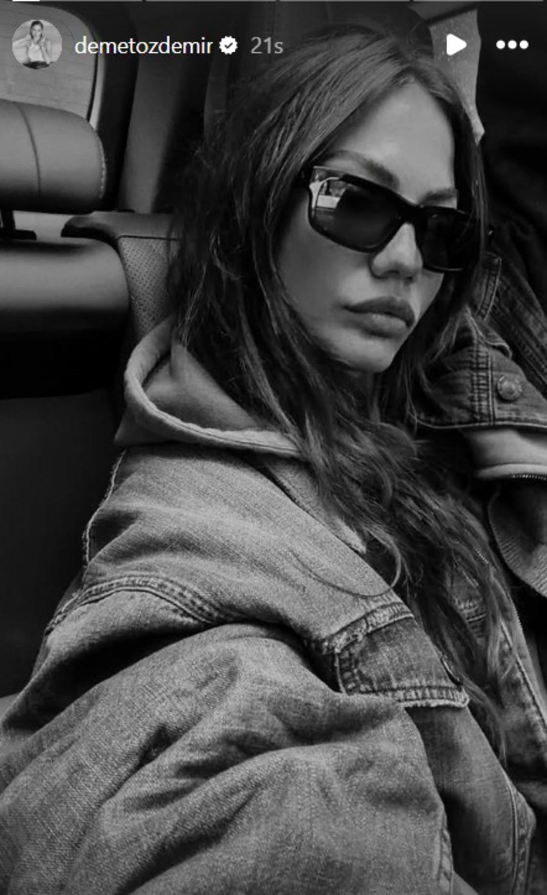 Eşref Rüya nın Nisan ı Demet Özdemir peş peşe paylaştı! Beğeni butonu çöktü 1