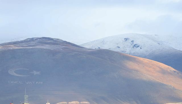 Kars ta şehir merkezi, Ardahan da ise yüksek kesimler karla kaplandı 2