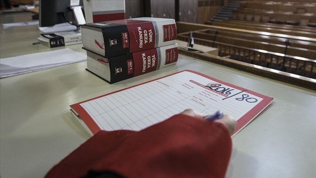 Alkış kopunca mahkeme başkanından sert uyarı! Ekrem İmamoğlu diploma davasında hakim karşısında 1